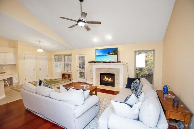 6074 Weber Oaks Drive, Miami Twp, OH 45140