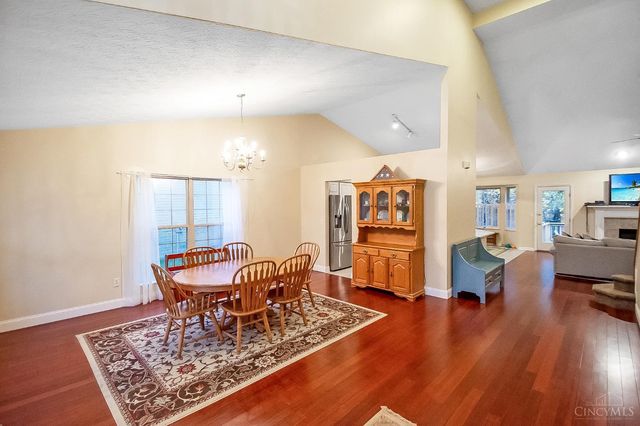 6074 Weber Oaks Drive, Miami Twp, OH 45140