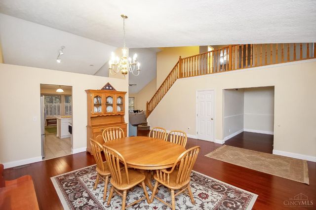 6074 Weber Oaks Drive, Miami Twp, OH 45140