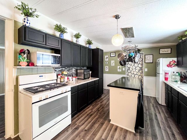 5270 Argyle Court, Sterling Heights, IN 47310