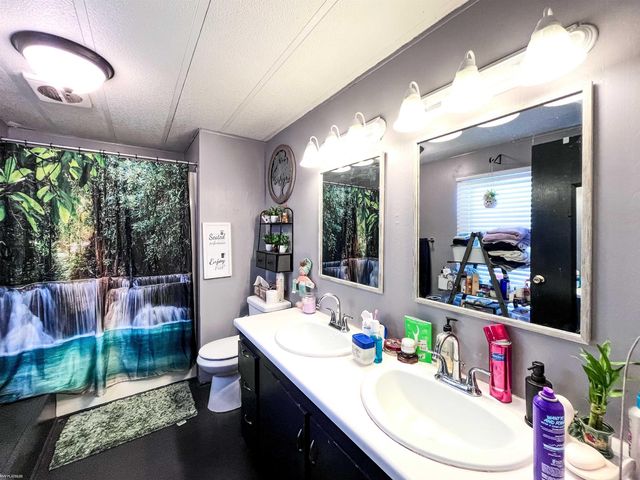 5270 Argyle Court, Sterling Heights, IN 47310