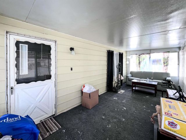 5270 Argyle Court, Sterling Heights, IN 47310