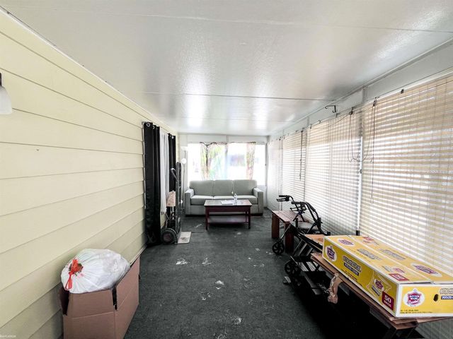 5270 Argyle Court, Sterling Heights, IN 47310