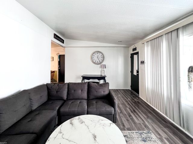 5270 Argyle Court, Sterling Heights, IN 47310