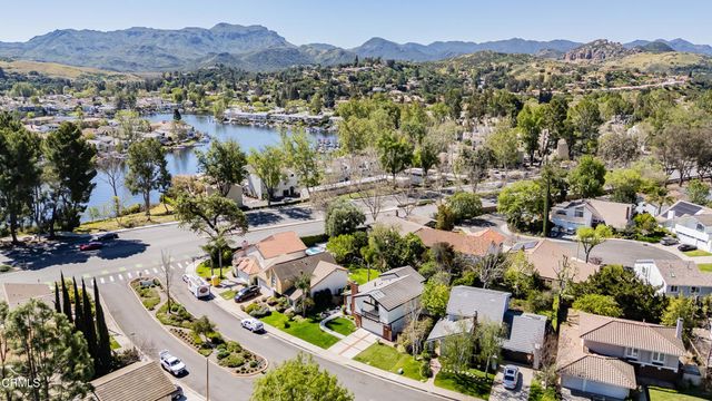 1093 Evenstar Avenue, Westlake Village, CA 91361