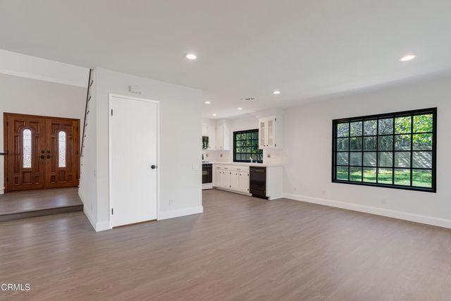 1093 Evenstar Avenue, Westlake Village, CA 91361