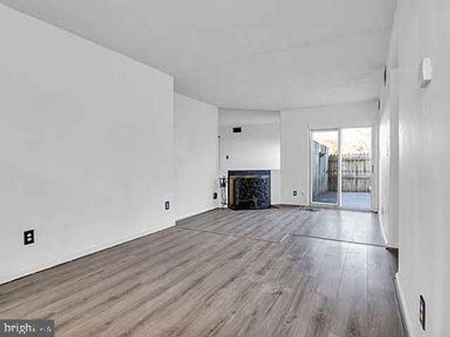 7909 HUGH MULLEN DR, Manassas, VA 20109