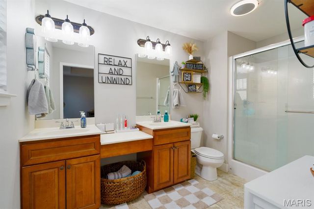 640 Willowbrook Way, O'fallon, IL 62269