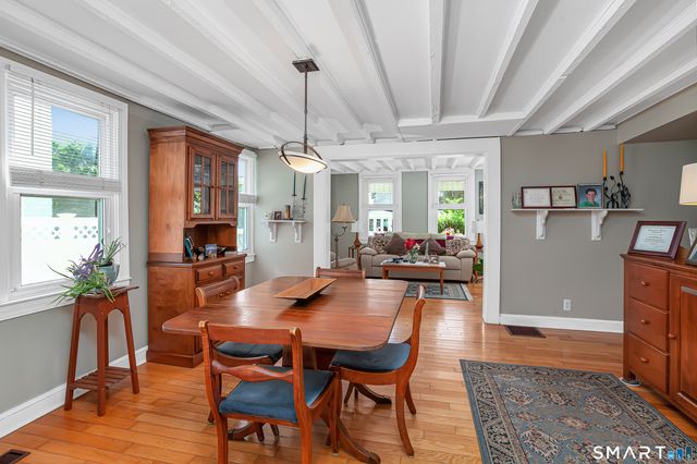 52 East Main Street, Branford, CT 06405