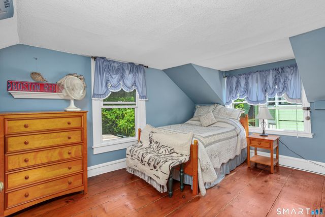 52 East Main Street, Branford, CT 06405