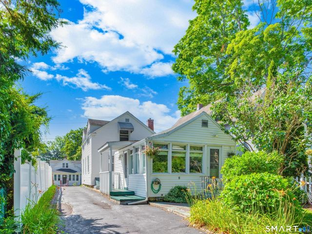52 East Main Street, Branford, CT 06405