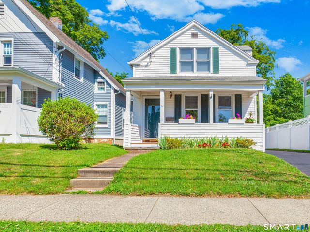52 East Main Street, Branford, CT 06405