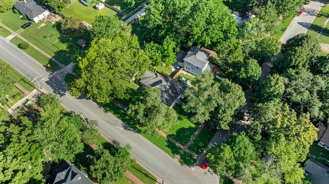 2003 North Jefferson Avenue, Springfield, MO 65803