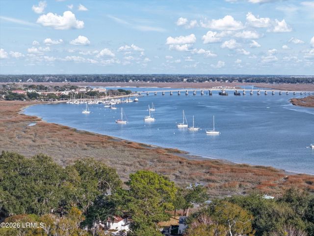2302 Stuart Street, Beaufort, SC 29902