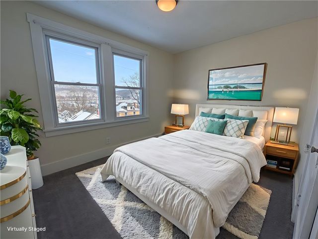 518 7th Ave, Coraopolis, PA 15108