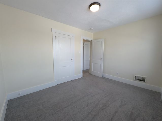 518 7th Ave, Coraopolis, PA 15108