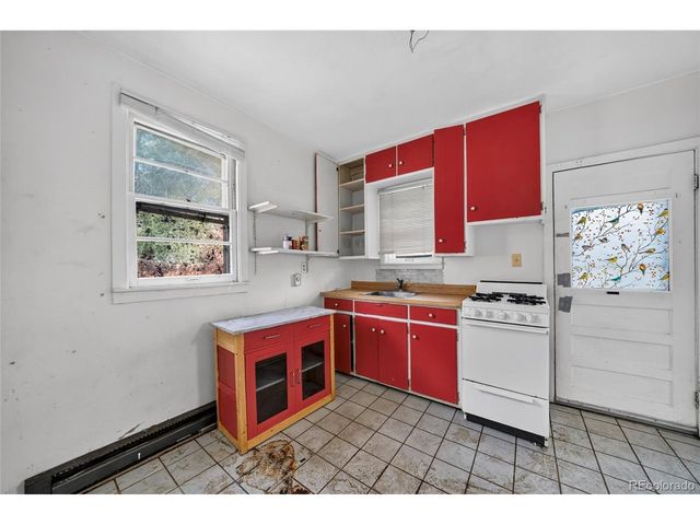 1407 N Wahsatch Ave, Colorado Springs, CO 80907