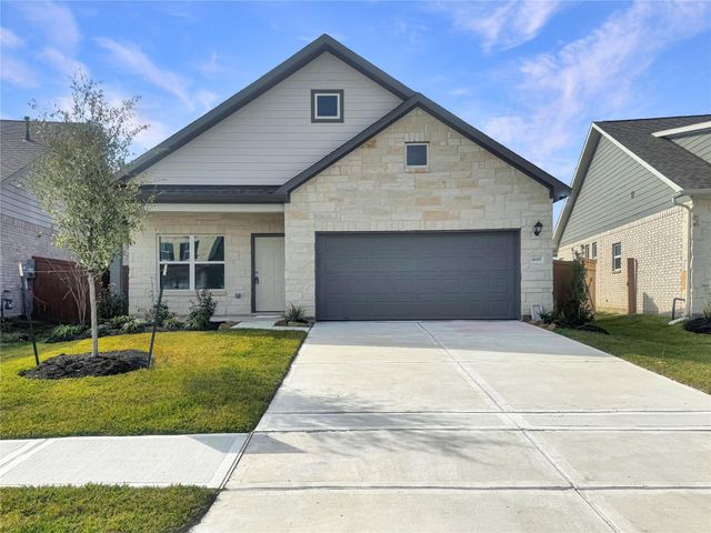 1610 River Scene Trail, Dayton, TX 77535