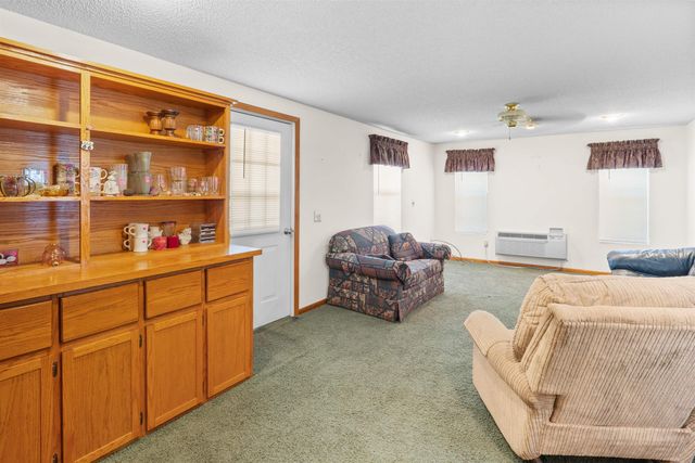 279 Chessmond Ferry Road, Calico Rock, AR 72519