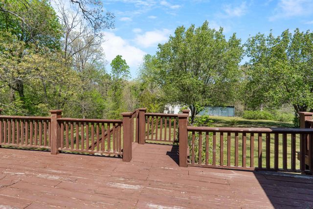 279 Chessmond Ferry Road, Calico Rock, AR 72519