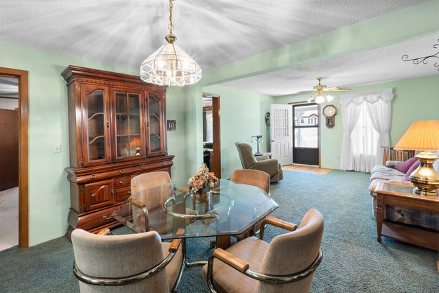 279 Chessmond Ferry Road, Calico Rock, AR 72519
