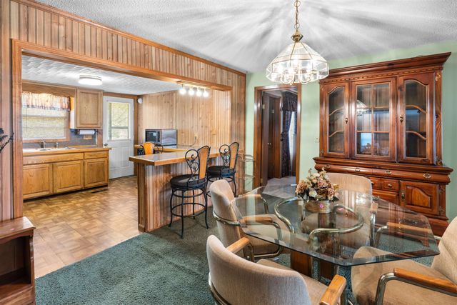 279 Chessmond Ferry Road, Calico Rock, AR 72519