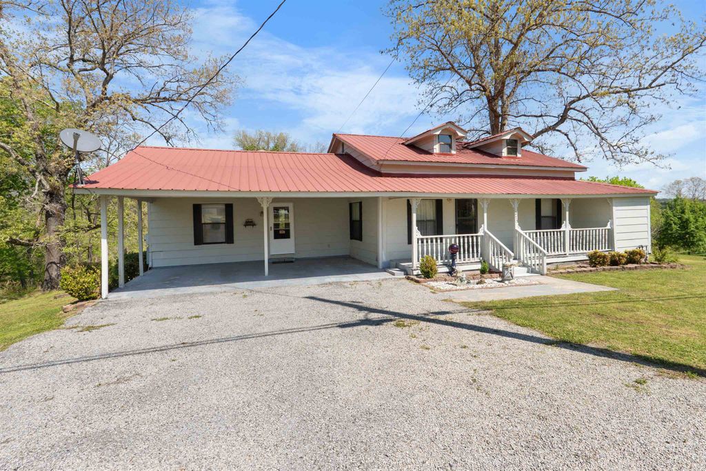 279 Chessmond Ferry Road, Calico Rock, AR 72519