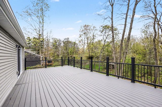 15393 Buck Hollow Drive Ne, Spencer Twp, MI 49326