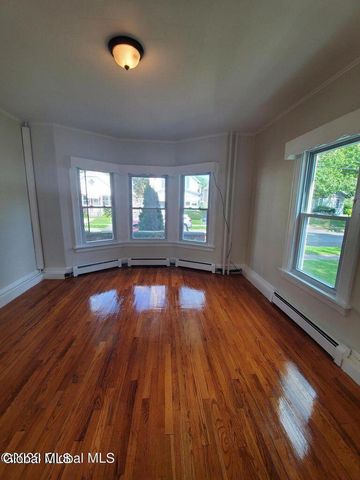 34-36 Sparkill Avenue, Albany, NY 12209