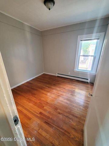 34-36 Sparkill Avenue, Albany, NY 12209