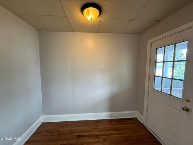 34-36 Sparkill Avenue, Albany, NY 12209