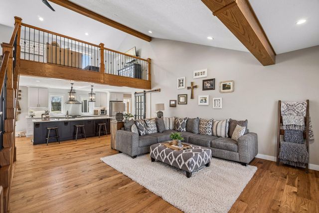 7421 Gensmer Circle, Prior Lake, MN 55372