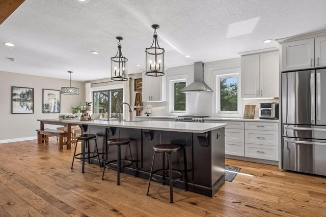 7421 Gensmer Circle, Prior Lake, MN 55372