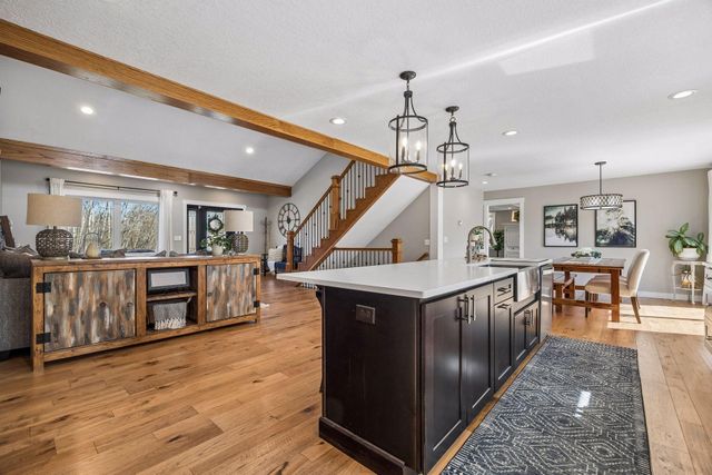 7421 Gensmer Circle, Prior Lake, MN 55372