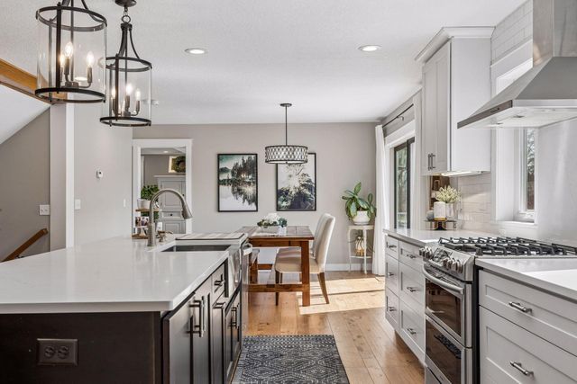 7421 Gensmer Circle, Prior Lake, MN 55372