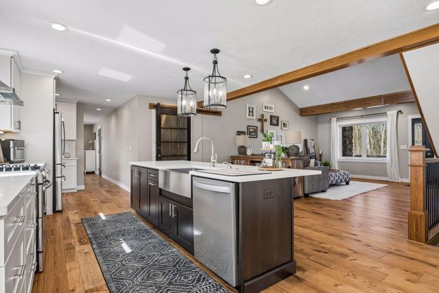 7421 Gensmer Circle, Prior Lake, MN 55372