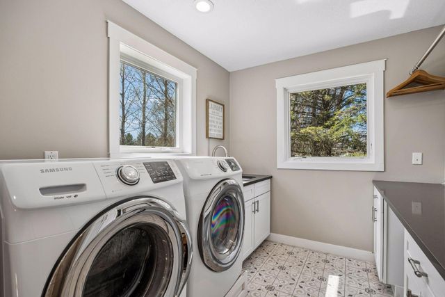 7421 Gensmer Circle, Prior Lake, MN 55372