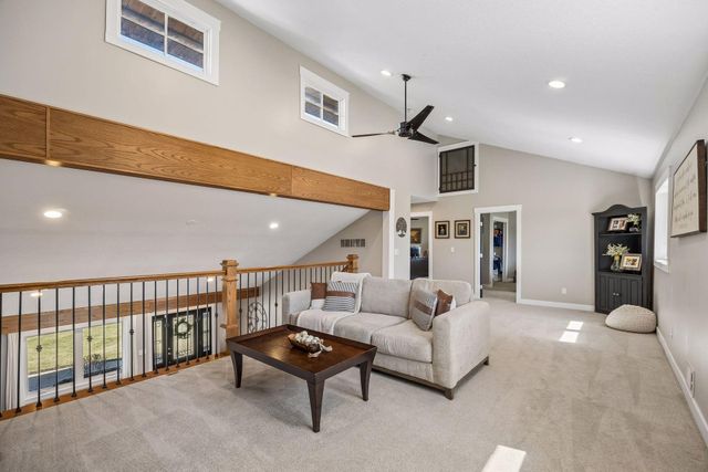 7421 Gensmer Circle, Prior Lake, MN 55372