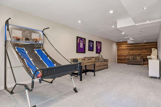 7421 Gensmer Circle, Prior Lake, MN 55372