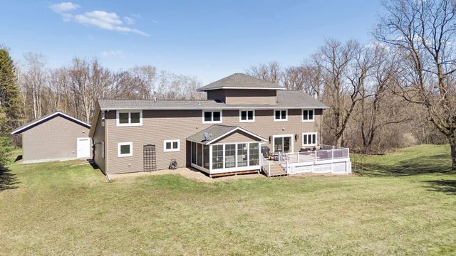 7421 Gensmer Circle, Prior Lake, MN 55372
