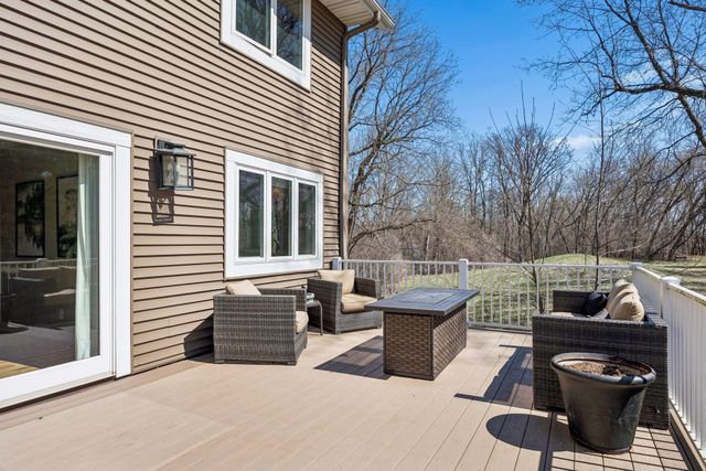 7421 Gensmer Circle, Prior Lake, MN 55372