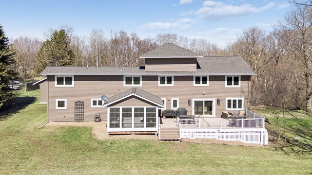 7421 Gensmer Circle, Prior Lake, MN 55372