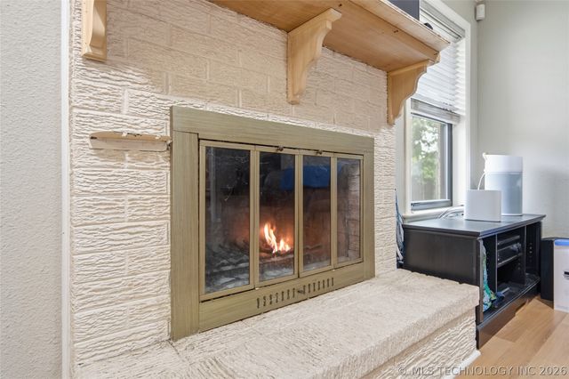 8249 E 38th Street, Tulsa, OK 74145