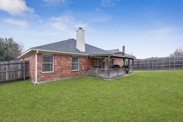 619 Manchester Drive, Mansfield, TX 76063