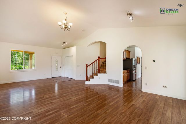 5560 E Big Rock Drive, Wasilla, AK 99654
