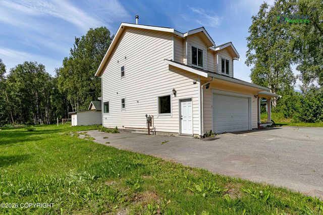 5560 E Big Rock Drive, Wasilla, AK 99654