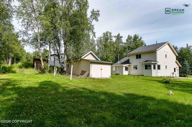 5560 E Big Rock Drive, Wasilla, AK 99654