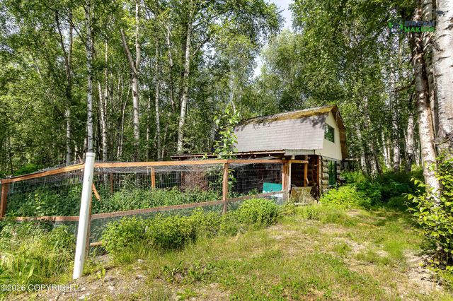 5560 E Big Rock Drive, Wasilla, AK 99654