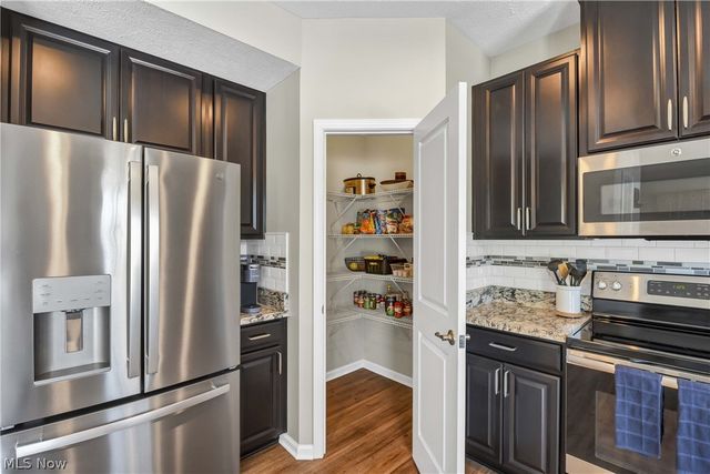 3233 Seneca Drive, Brunswick, OH 44212