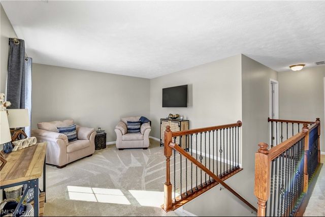 3233 Seneca Drive, Brunswick, OH 44212